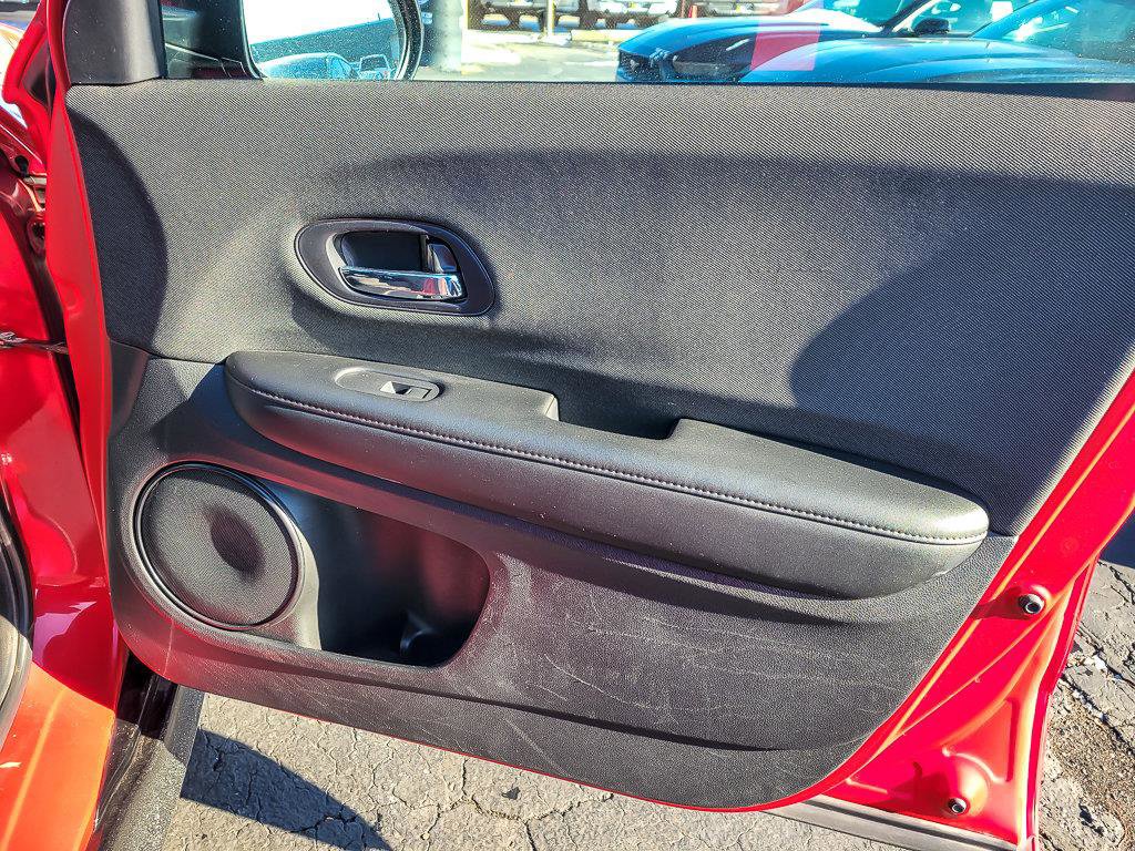 2022 HONDA HR-V - Image 25