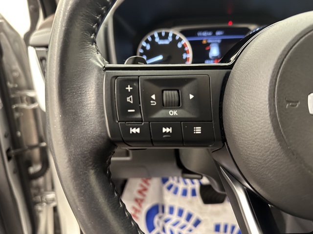 2021 Nissan Rogue SV photo 26