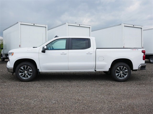 2026 Chevrolet Silverado 1500 LT photo 3