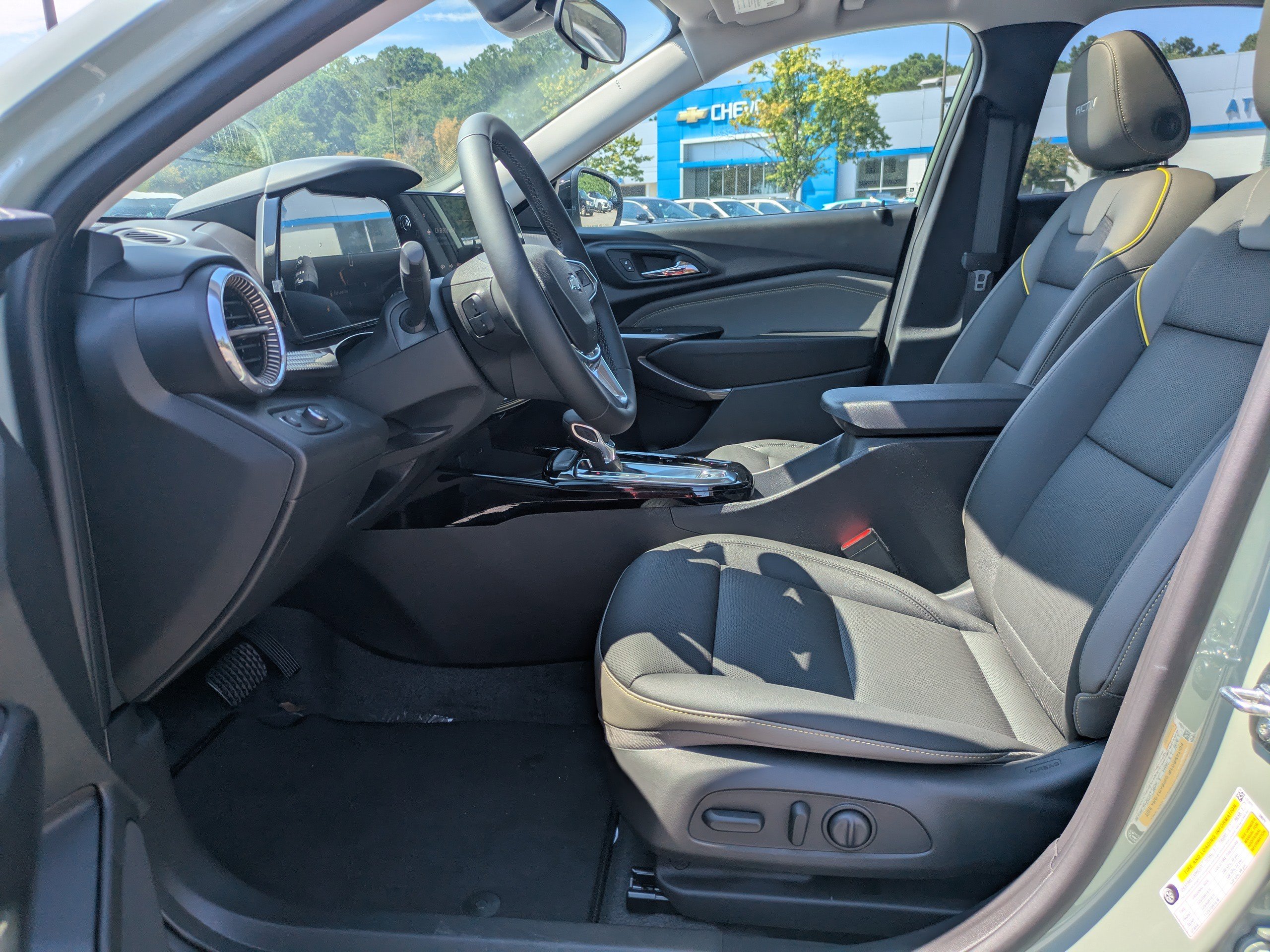 2025 Chevrolet Trax ACTIV photo 20