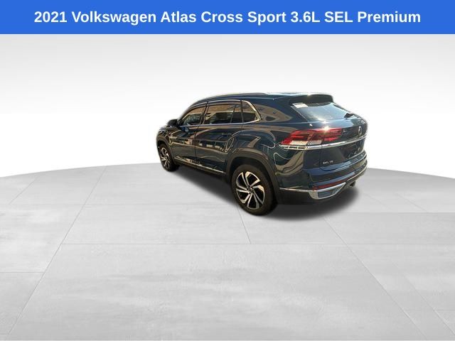 2021 Volkswagen Atlas Cross Sport V6 SEL Premium photo 11