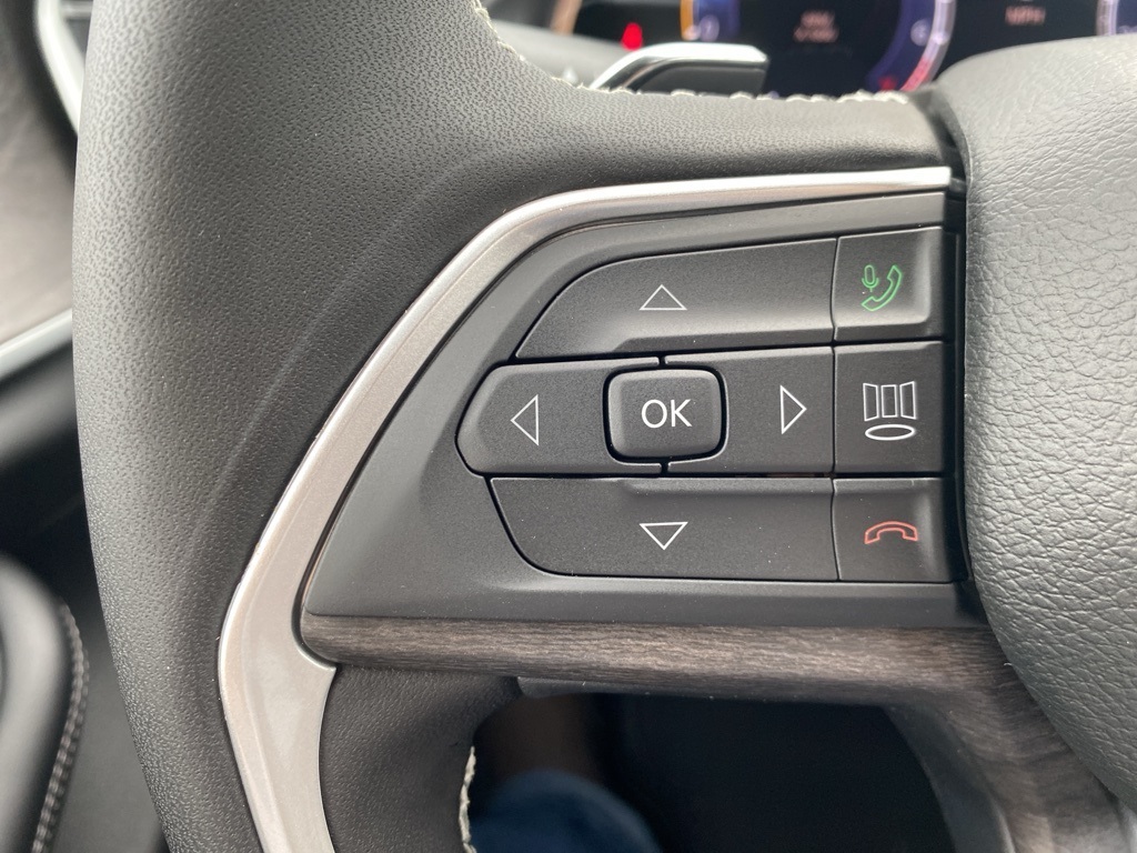 2025 Jeep Grand Cherokee Limited photo 22