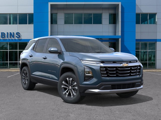 2026 Chevrolet Equinox LT photo 3
