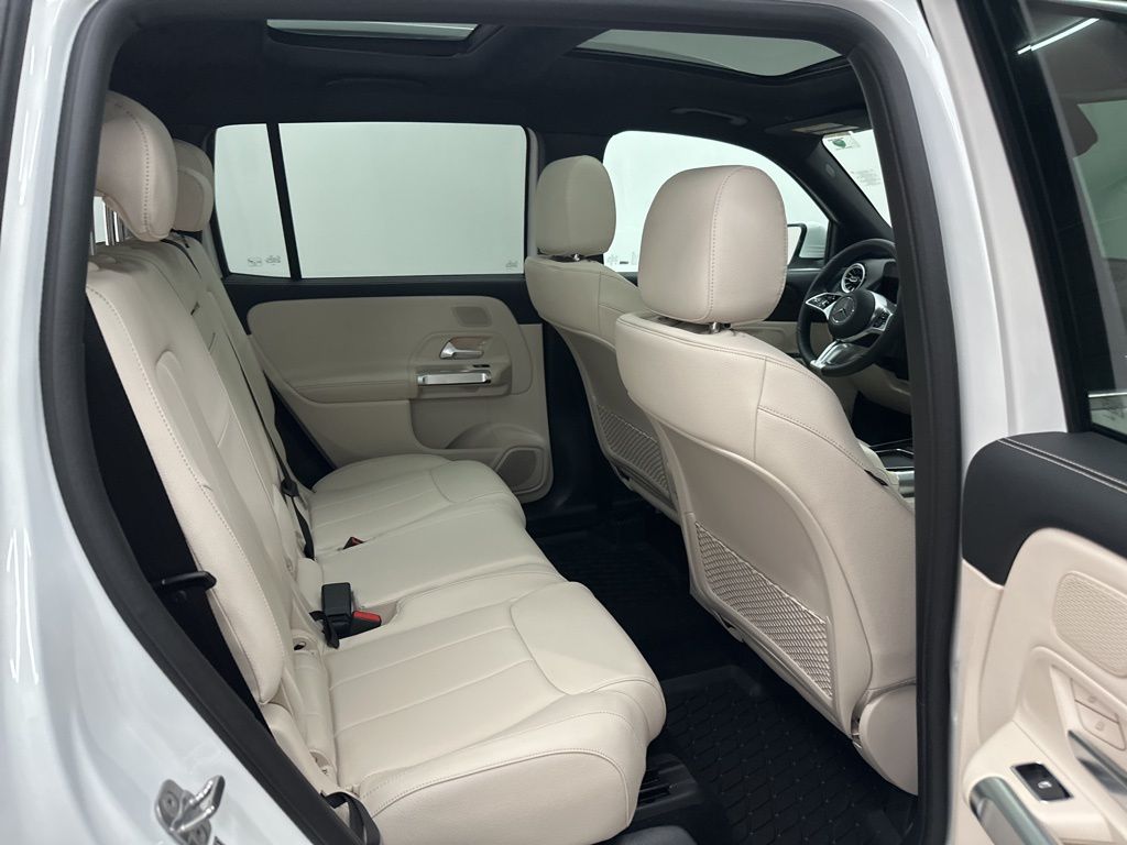 2026 Mercedes Benz GLB 250 4MATIC photo 20