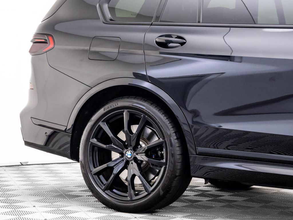 2024 Bmw X7 M60i photo 32