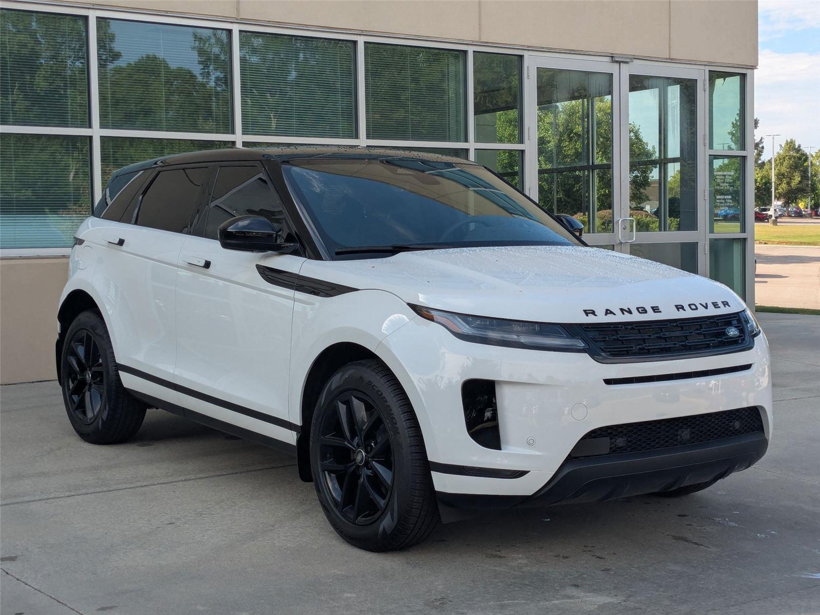 2026 Land Rover Range Rover Evoque S photo 3