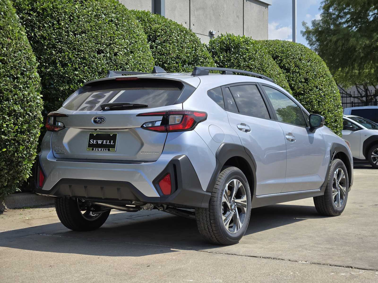 2025 Subaru Crosstrek Premium photo 2