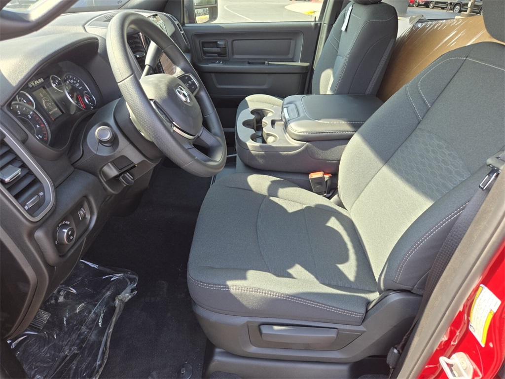 2025 Ram 2500 Tradesman photo 6