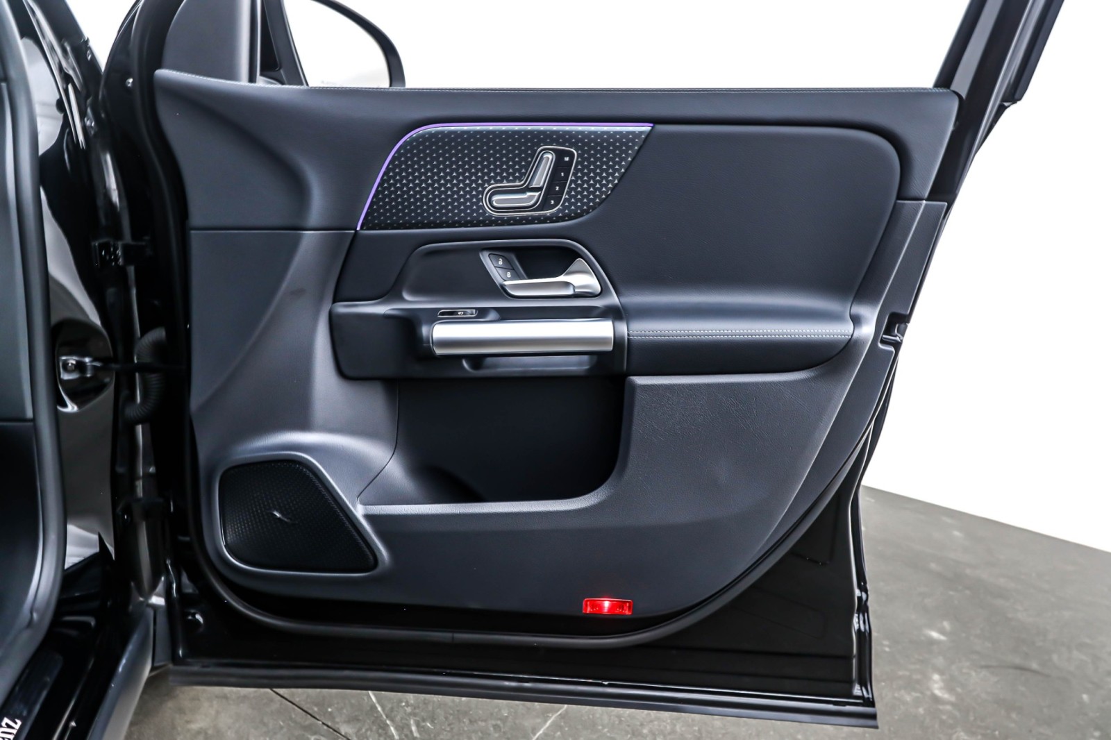 2025 Mercedes Benz GLA 250 photo 22