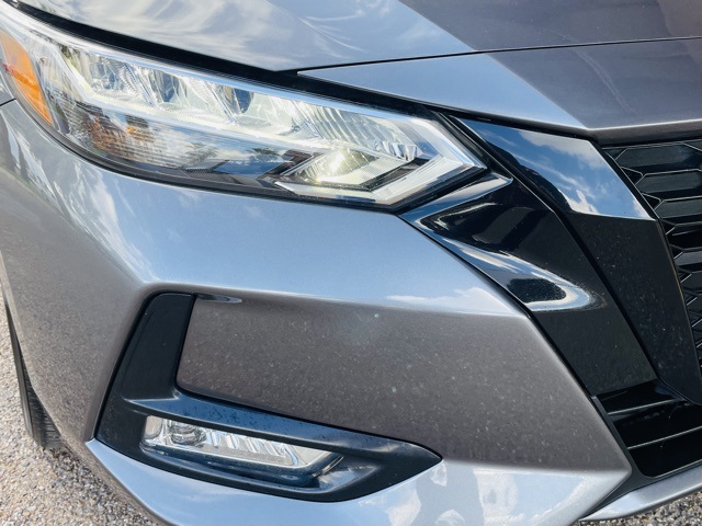 2023 Nissan Sentra SR photo 8