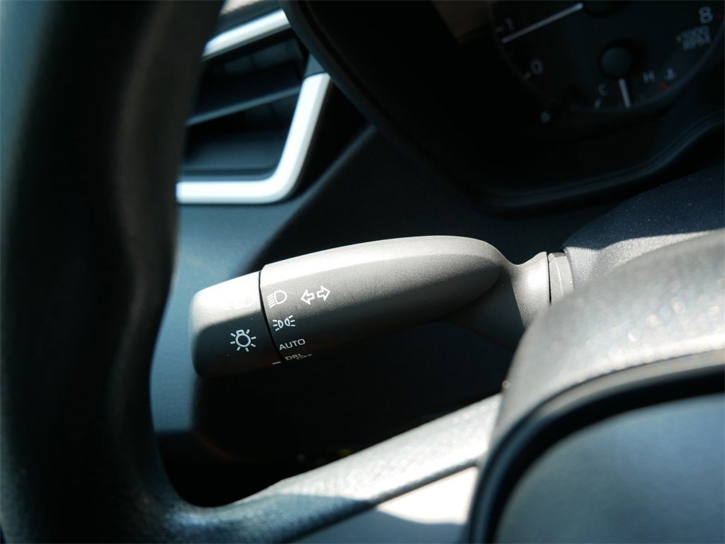 2025 Toyota Corolla LE photo 23