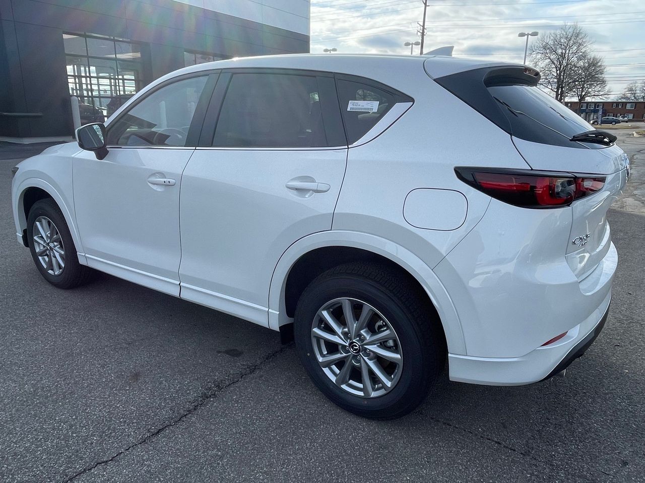2025 Mazda CX-5 2.5 Select photo 3