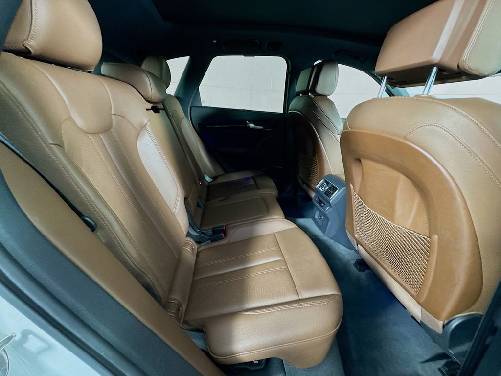 2018 Audi Q5 2.0T Prestige Premium photo 32