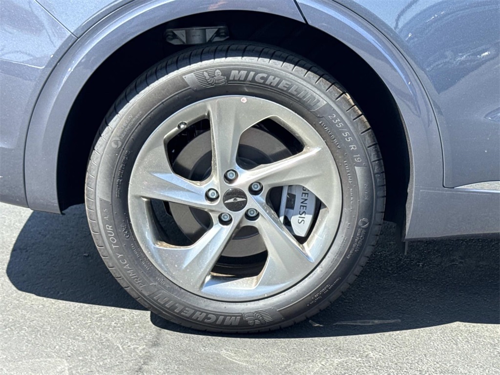 2026 Genesis GV70 2.5T Advanced photo 11