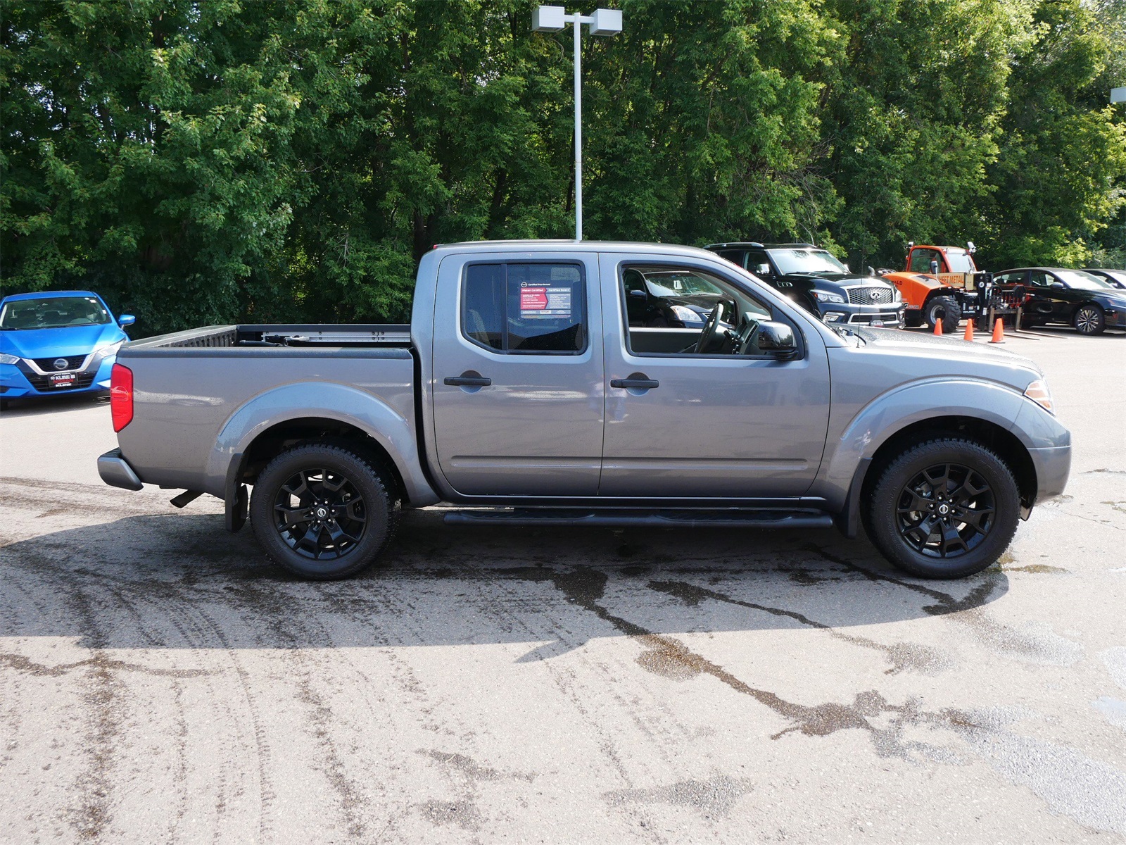 Certified 2020 Nissan Frontier SV with VIN 1N6ED0EB8LN704293 for sale in Maplewood, Minnesota