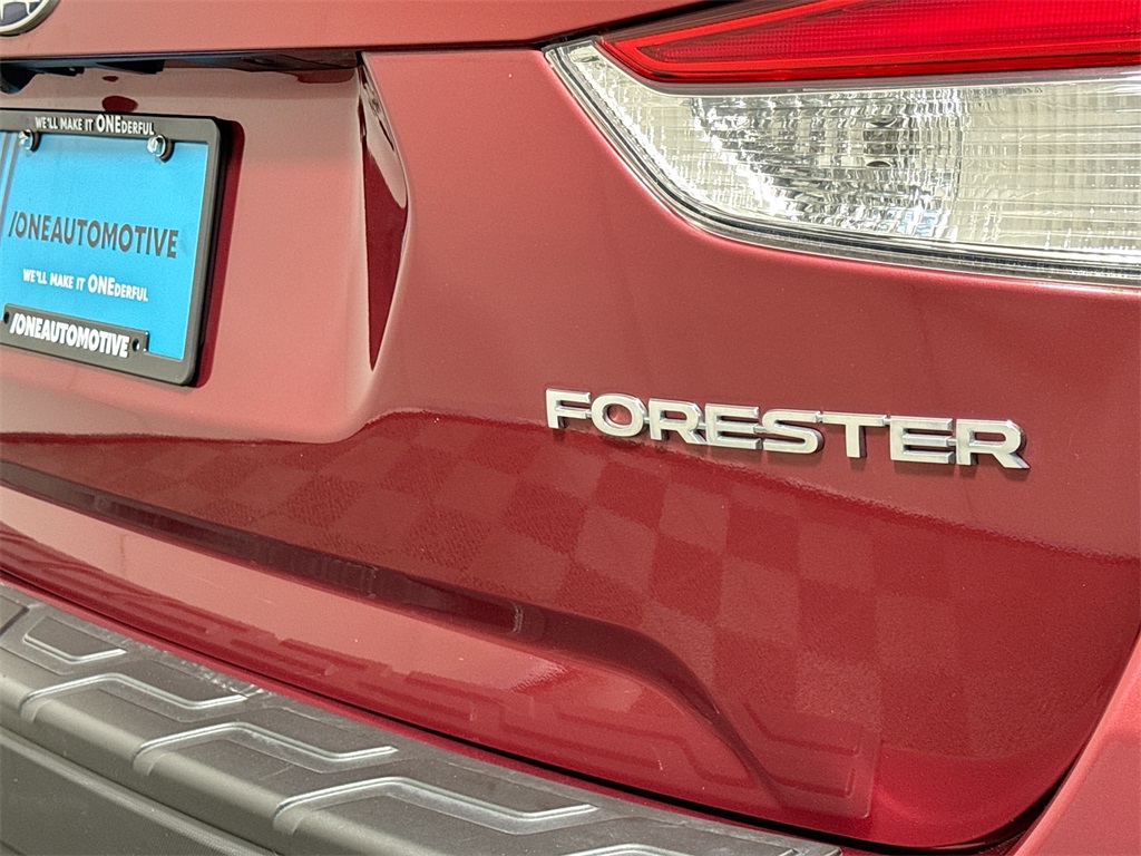 2020 Subaru Forester Premium photo 20