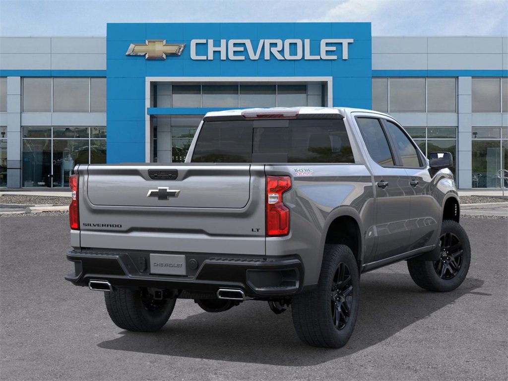 2026 Chevrolet Silverado 1500 LT Trail Boss photo 2