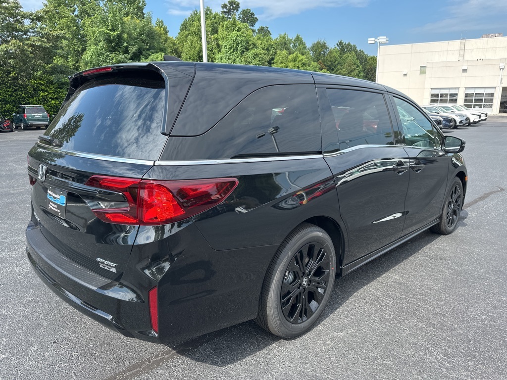 2025 Honda Odyssey photo 3