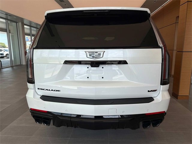 2025 Cadillac Escalade V-Series photo 3