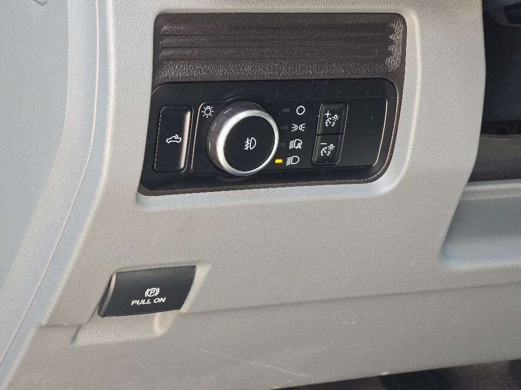 2024 Ford F-250 XLT photo 7