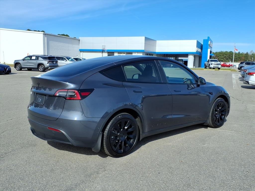 2022 Tesla Model Y Long Range photo 4