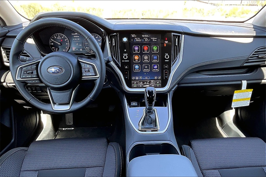 2025 Subaru Outback Premium photo 4