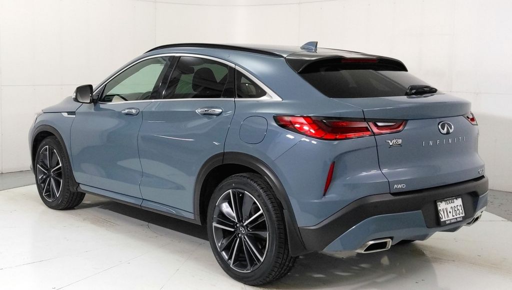2023 Infiniti QX55 Luxe photo 2