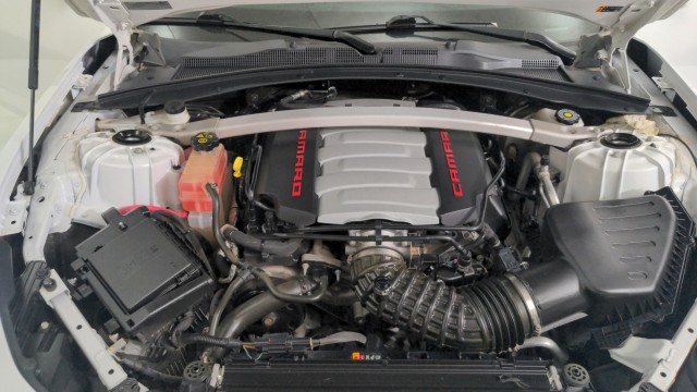 Used 2022  Chevrolet 2SS image 13