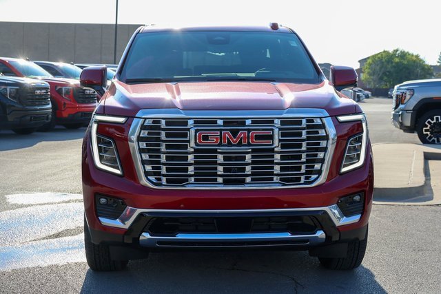 2026 Gmc Yukon XL Denali photo 2