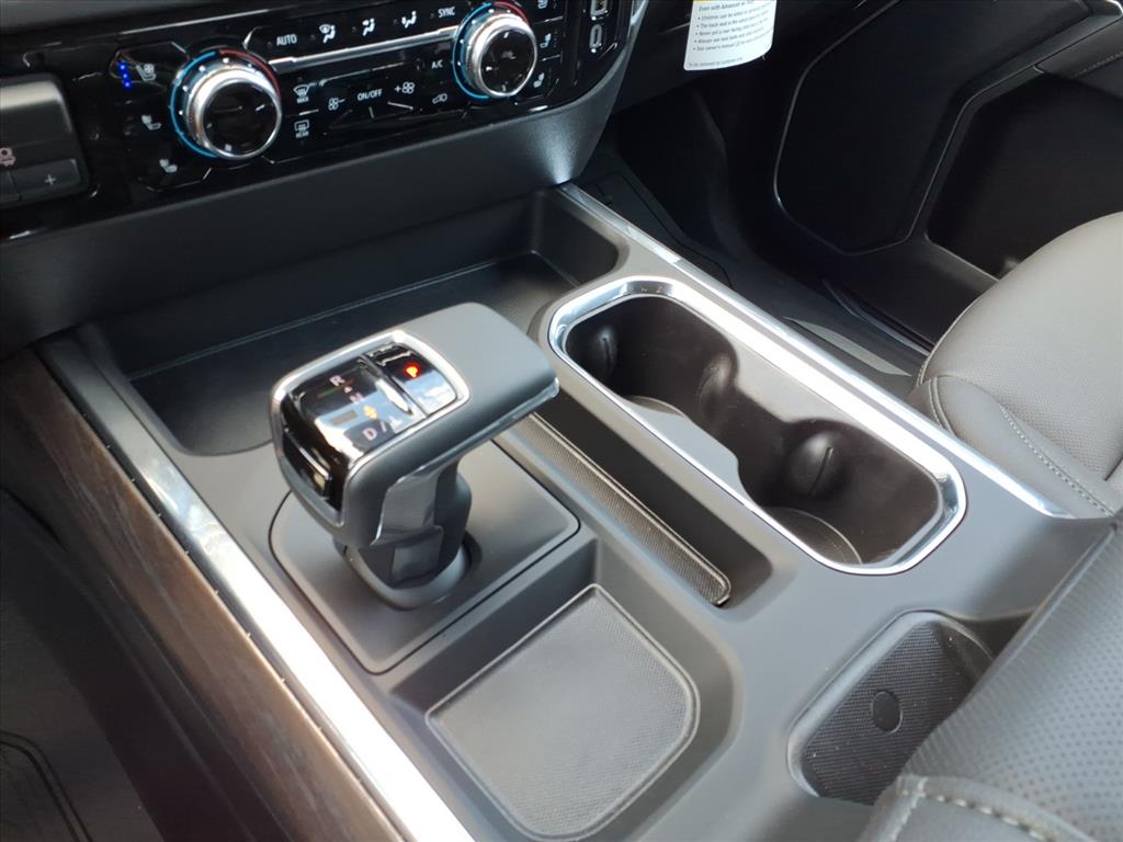 2025 Gmc Sierra 1500 SLT photo 16