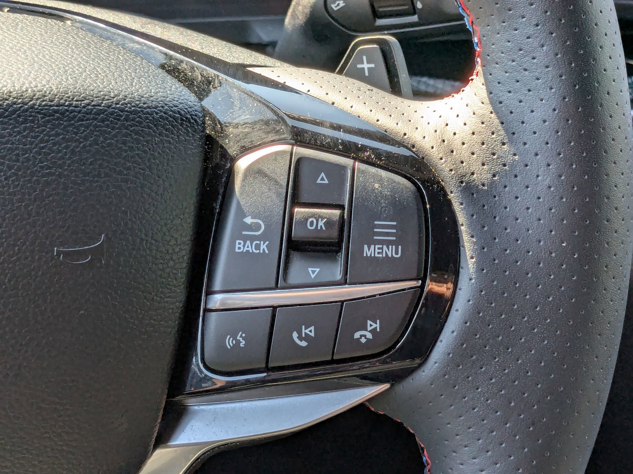 2024 Ford Explorer ST photo 20