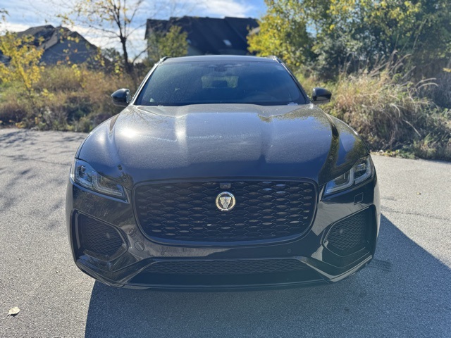 2026 Jaguar F-PACE P400 R-Dynamic S photo 3