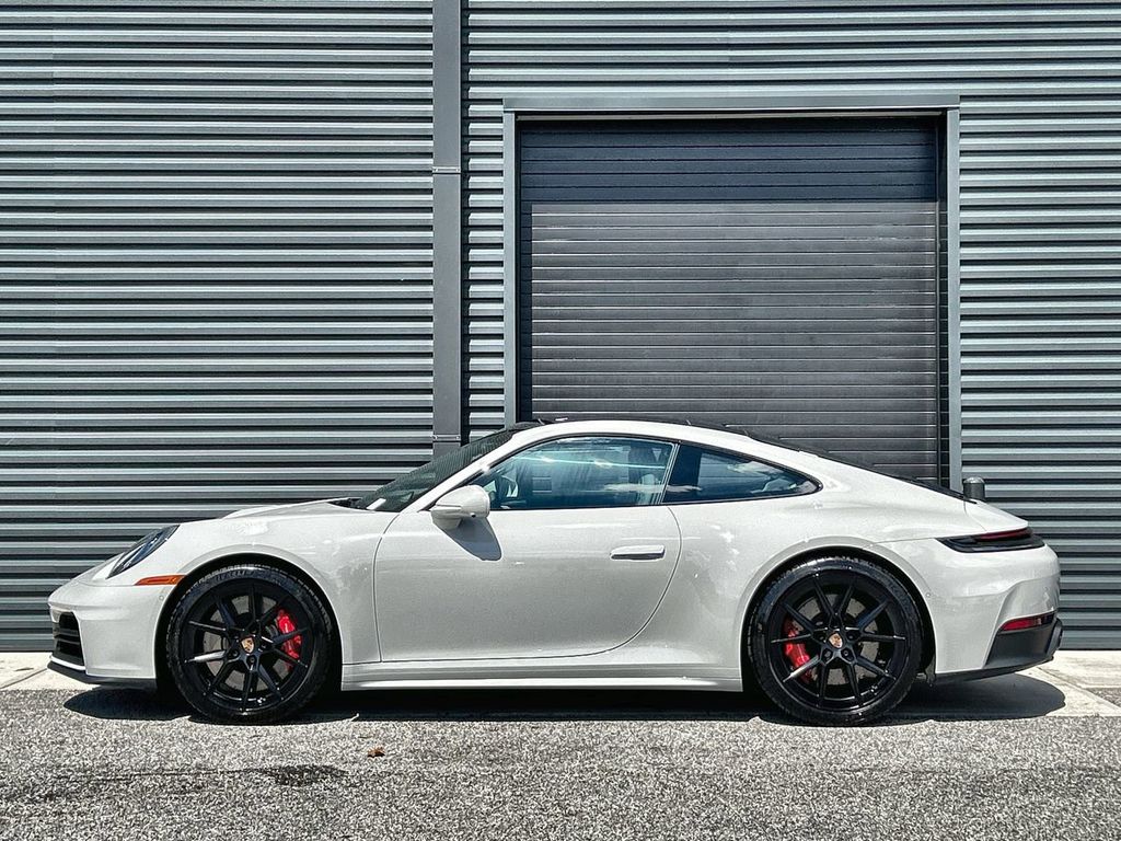 2026 Porsche 911 S photo 10