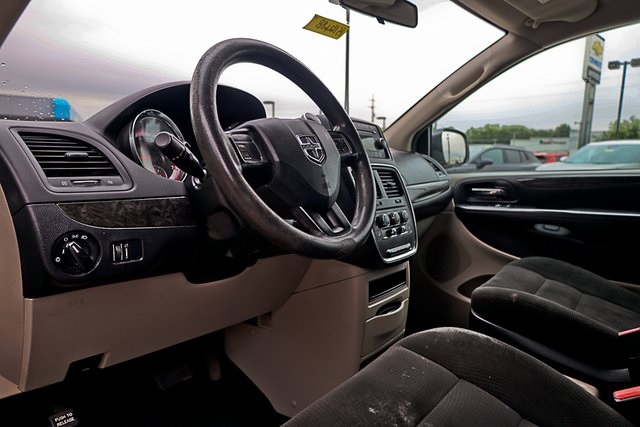 2016 Dodge Grand Caravan SE photo 19