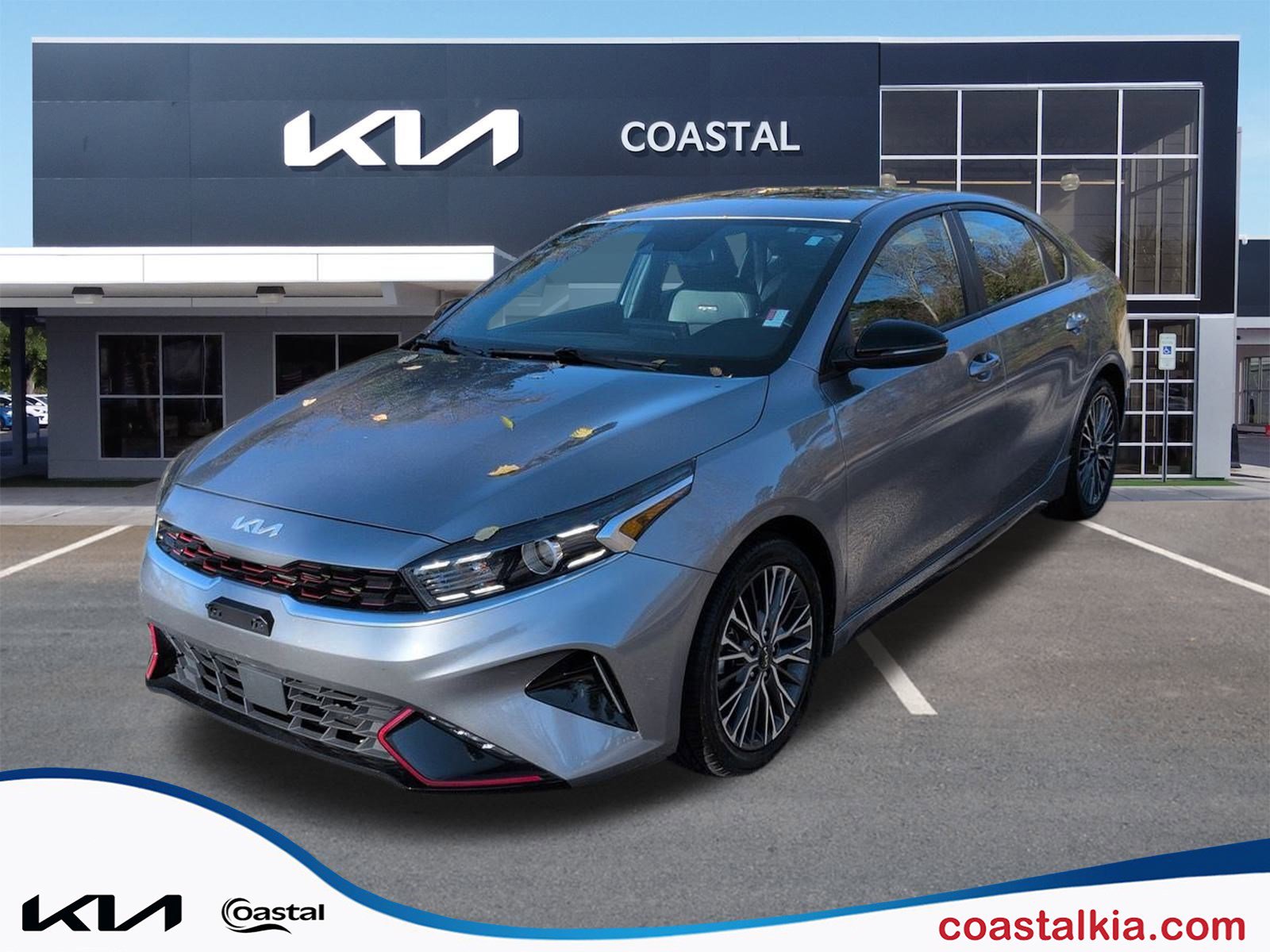 2023 Kia Forte GT-Line's photo