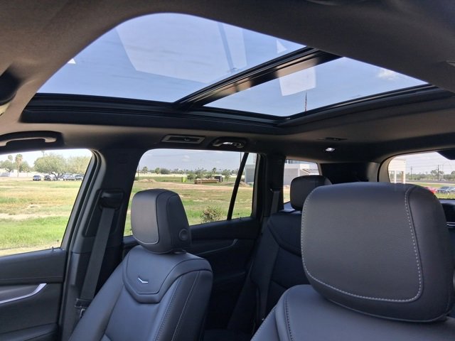 2025 Cadillac XT6 Luxury photo 19