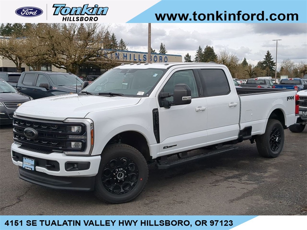 2024 Ford F-350 Lariat photo 2