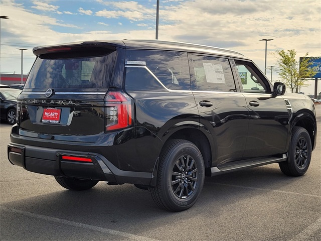 2025 Nissan Armada SV photo 4
