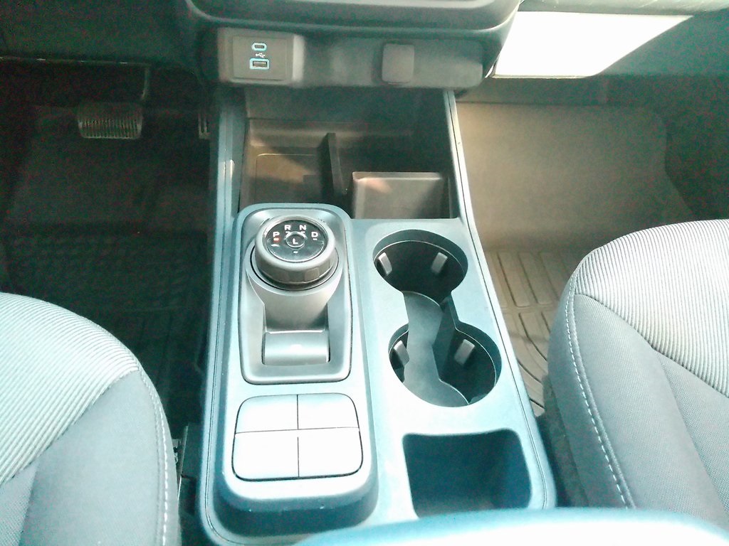 2022 Ford Maverick XL photo 22
