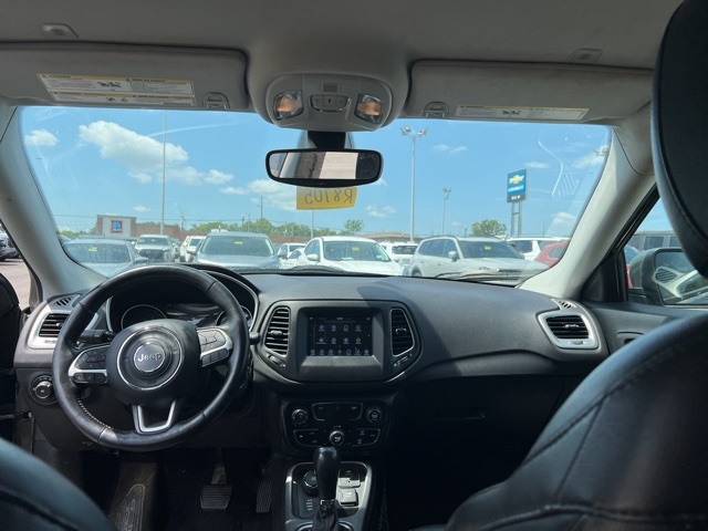 2018 Jeep Compass Latitude photo 28