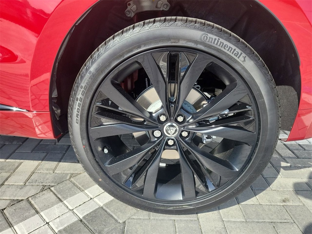 2026 Jaguar F-PACE P250 R-Dynamic S photo 13