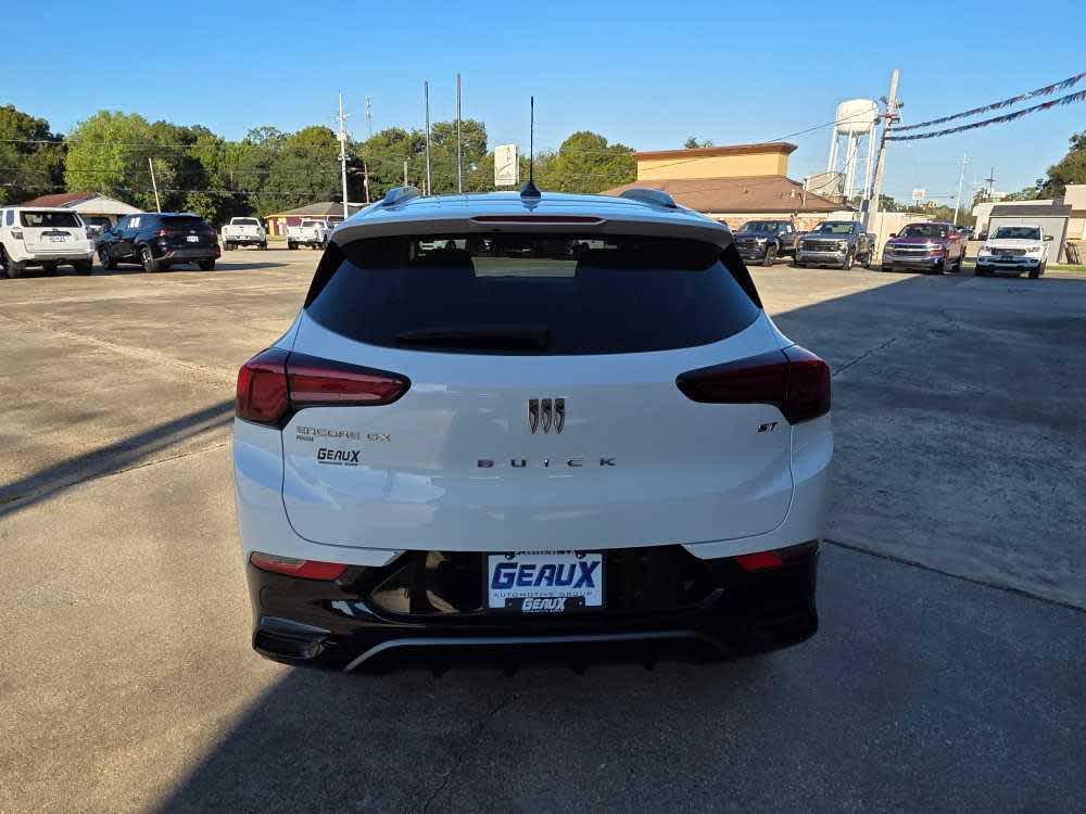2024 Buick Encore GX Sport Touring photo 4