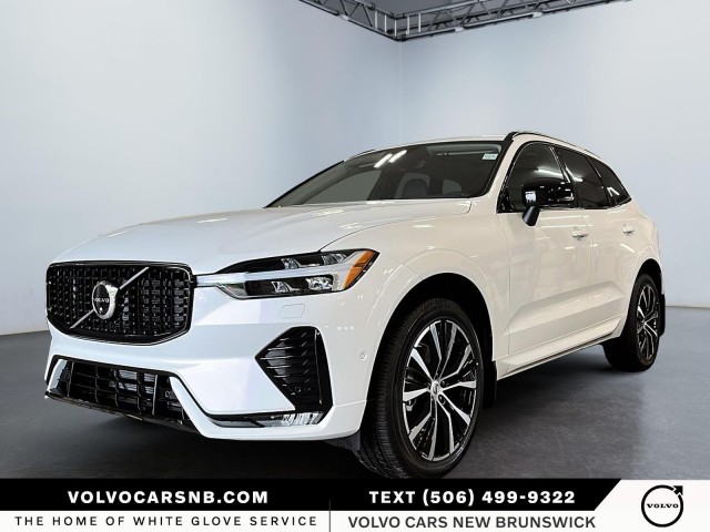 2025 Volvo XC60 B5 Plus Dark Theme