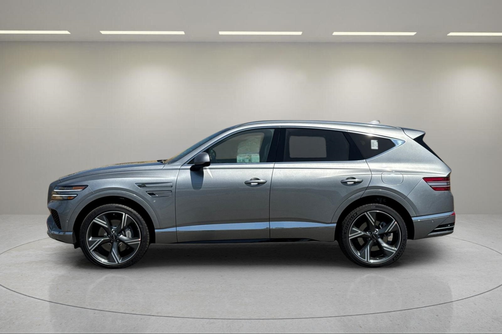 2025 Genesis GV80 3.5T Prestige photo 2