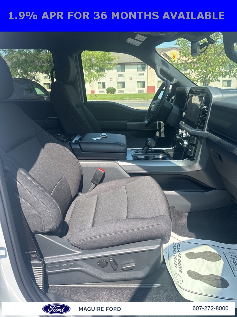 2025 Ford F-150 XLT photo 12