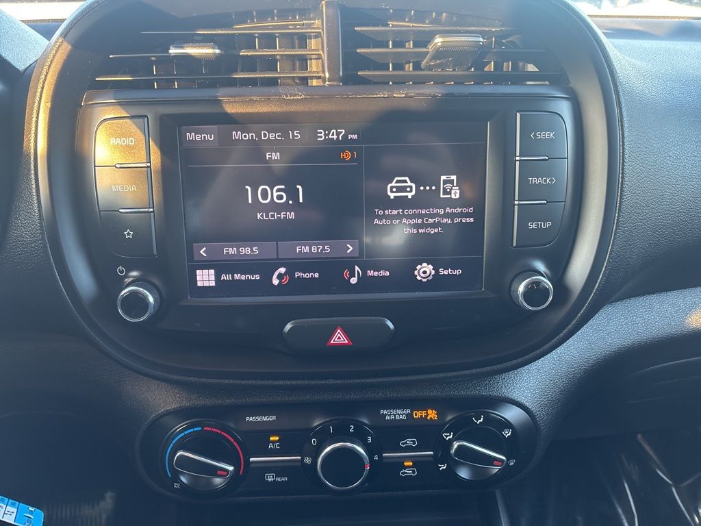 Used 2022 Kia Soul LX with VIN KNDJ23AU1N7821933 for sale in Elk River, Minnesota