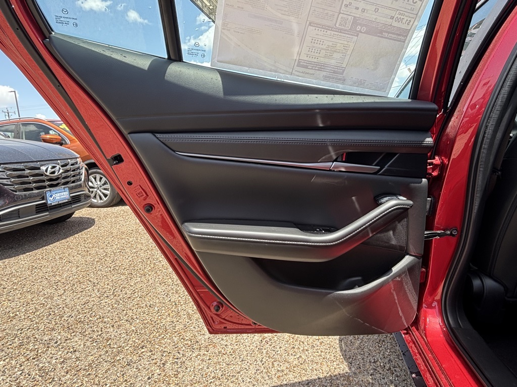 2025 Mazda Mazda3 2.5 Select Sport Base photo 16