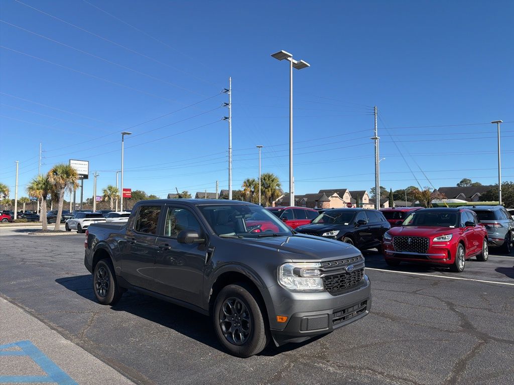 2023 Ford Maverick XLT's photo