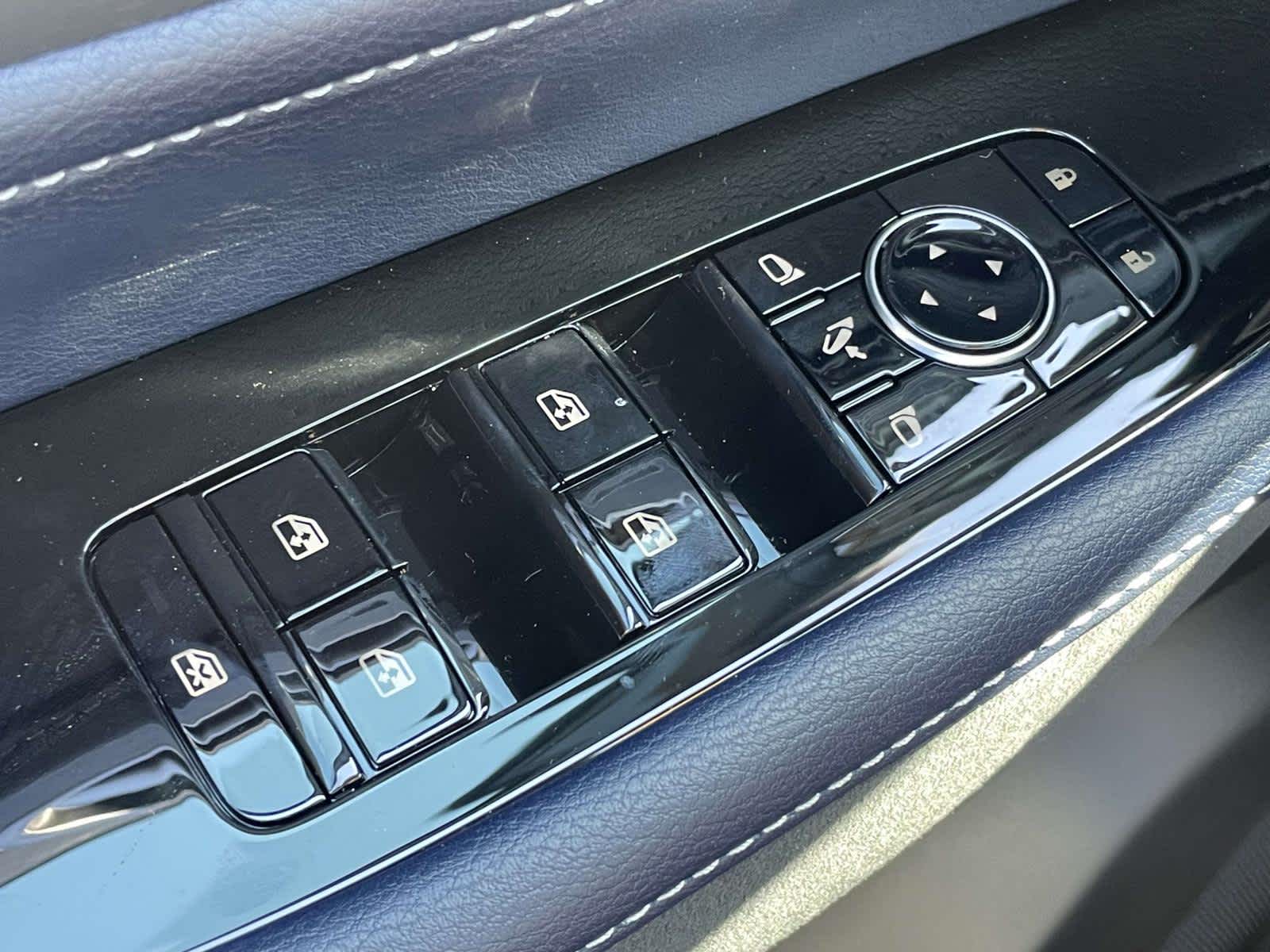 2026 Infiniti QX80 Sensory photo 27
