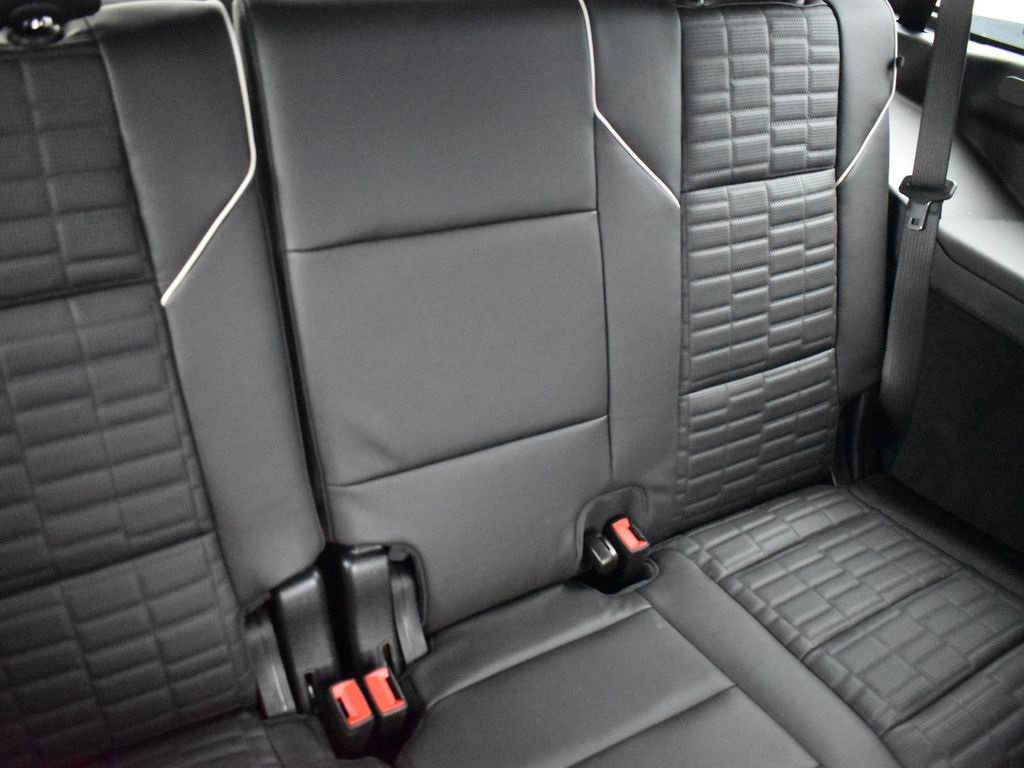 2025 Cadillac Escalade Sport Platinum photo 35
